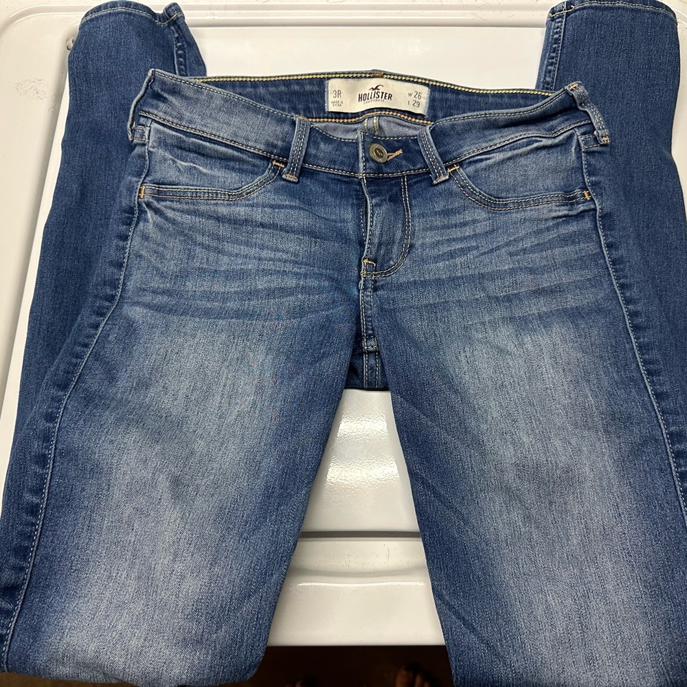 Hollister Women's Classic Blue Skinny Jeans